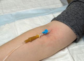 Капельницу можно поставить дома